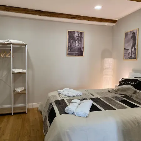 Lovely Flat Between Mercato Centrale And Duomo-2
